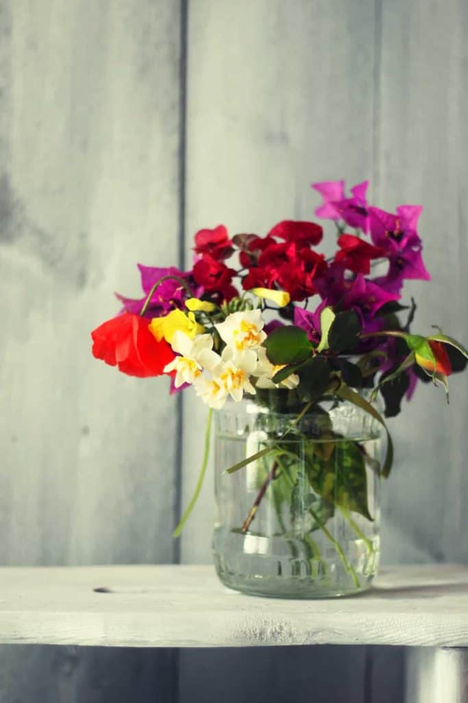 YayImages_CanYouCompostFlowers_wildflowers