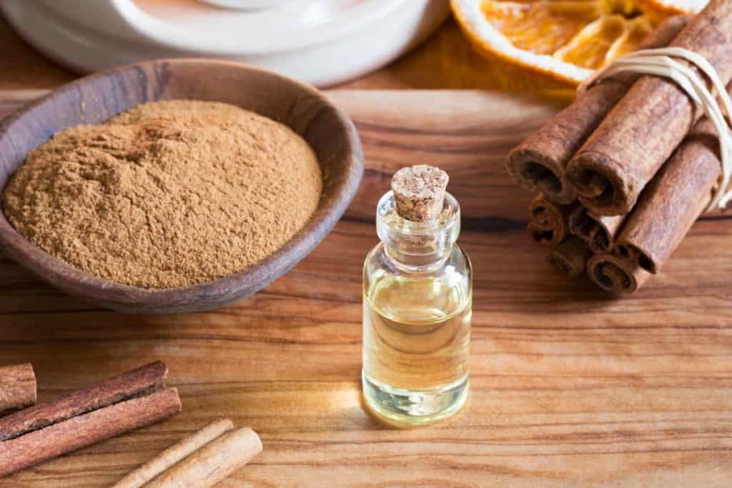 YayImages_Cinnamon In Soap_cinnamon essential oil