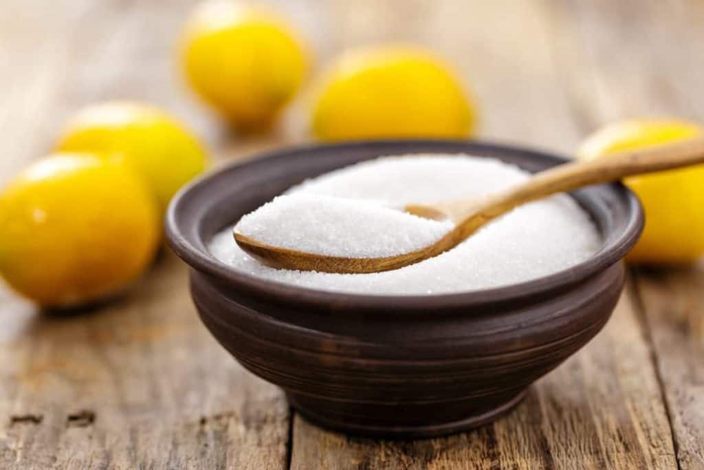 how to use citric acid for cleaning, bowl of citric acid