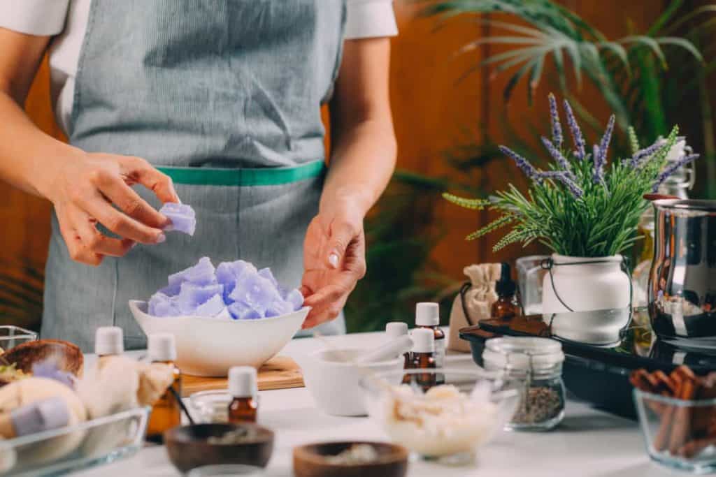 how to make melt and pour soap lather more, soap bases