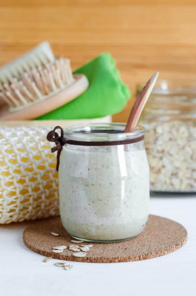 oatmeal milk bath recipe, ground oats and milk with bath products